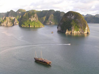 halong bay